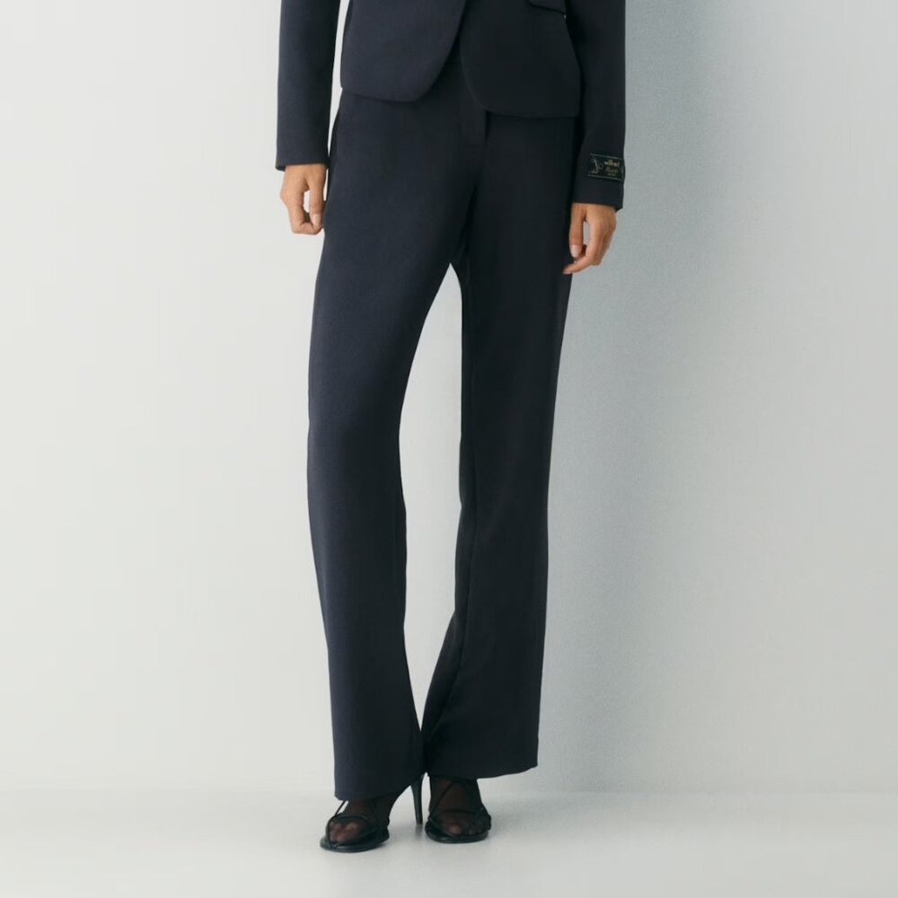 Aritzia Strata Pant - Wilfred - Size 6 - Black